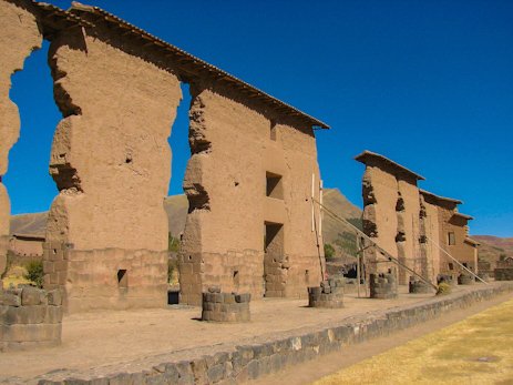 Raqchi Incan ruins